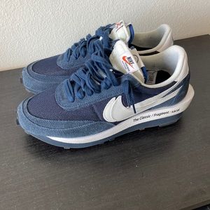 Navy blue Nike sacai Waffle